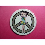 Betty Boop Magnets Lot #28 Two Pieces Peace Sign Design (retired Items)